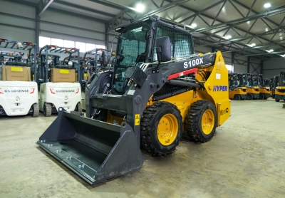 Мини-погрузчик S100X: компактная мощь для стройки