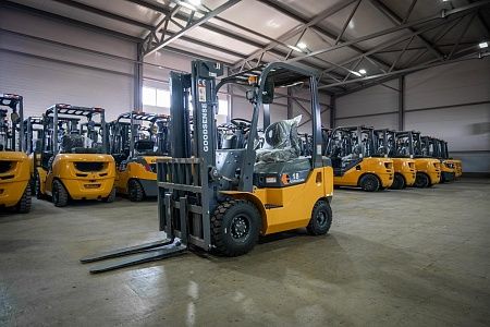  Дизельный погрузчик GOODSENSE FD18 1,8т 3,0м Yanmar Арт 150502 низкие цены 