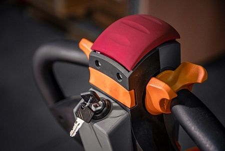  Электрический штабелер HYPER CL 1225 1,2т 2,5м 100Ач Арт 641992 низкие цены 